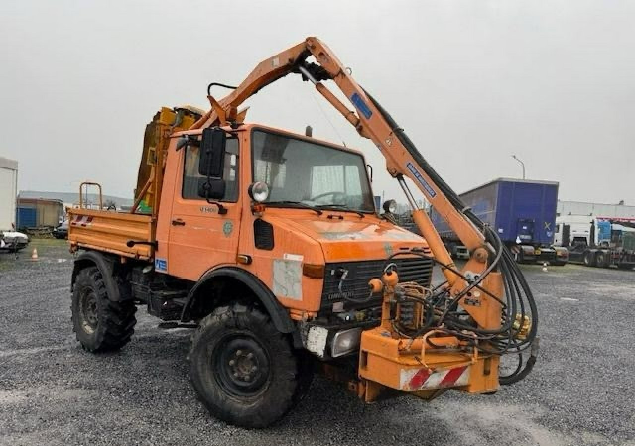 Inna Inny Unimog 4X4 Kosiarka bijakowa teleskopowa posypywarka pług odśnieżark - Грузовик бортовой/ Платформа, Коммунальная/ Специальная техника: фото 1 Inna Inny Unimog 4X4 Kosiarka bijakowa teleskopowa posypywarka pług odśnieżark - Грузовик бортовой/ Платформа, Коммунальная/ Специальная техника: фото 1
