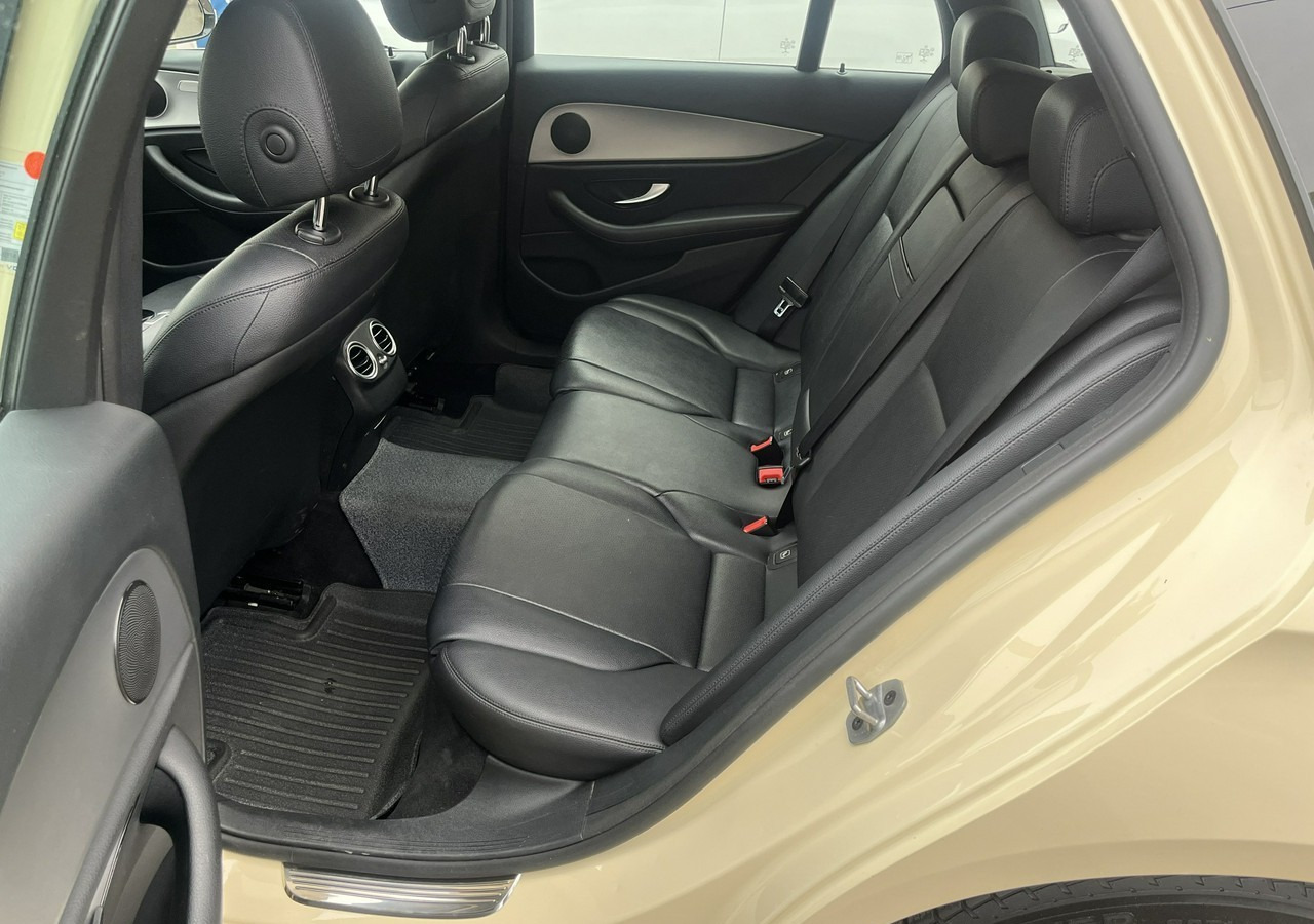 Легковой автомобиль Mercedes-Benz Klasa E E220d T 9G-tronic 197KM Navi FullLed Kamera Asystent Model 2020 FV 2: фото 9