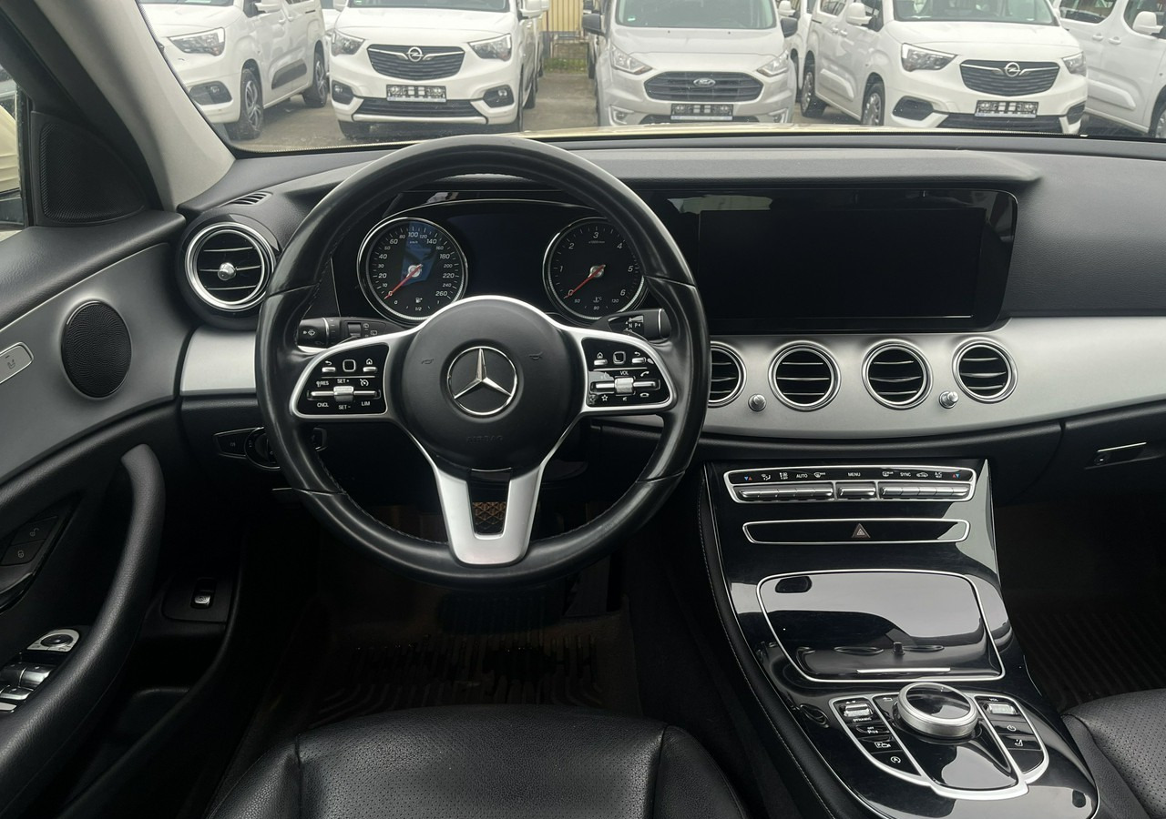 Легковой автомобиль Mercedes-Benz Klasa E E220d T 9G-tronic 197KM Navi FullLed Kamera Asystent Model 2020 FV 2: фото 18