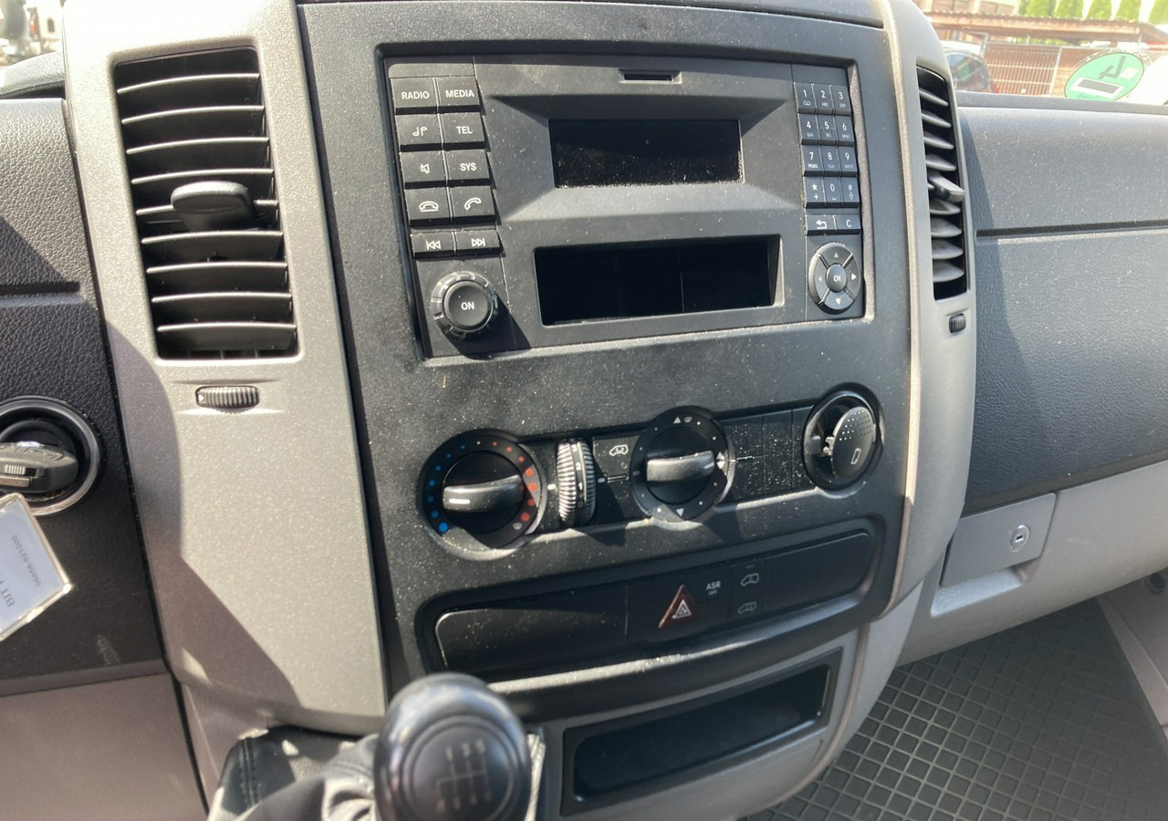 Цельнометаллический фургон Mercedes-Benz Sprinter Sprinter 313CDI Max 2015: фото 4