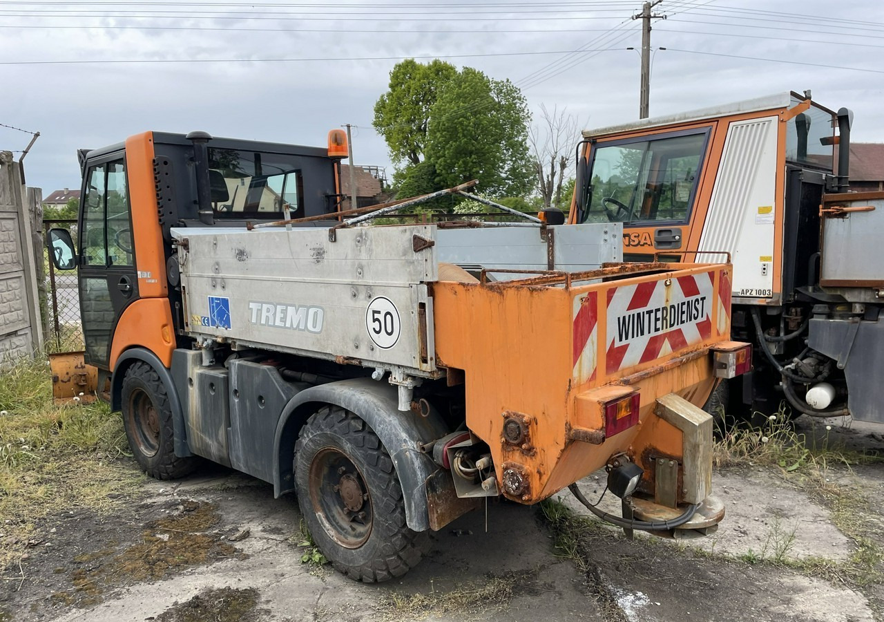 Multicar Inny Multicar Multicar 4X4 TREMO X56 Wywrotka odśnieżarka posypywarka odkurzacz - Самосвал: фото 4 Multicar Inny Multicar Multicar 4X4 TREMO X56 Wywrotka odśnieżarka posypywarka odkurzacz - Самосвал: фото 4