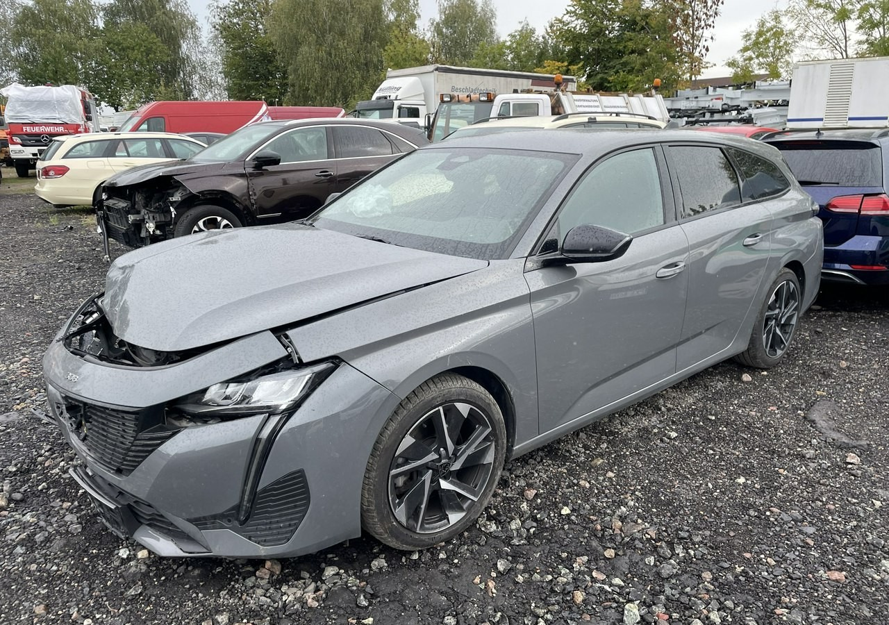 Peugeot 308 P5 Peugeot 308 1.5-131KM BlueHDi Allure Pack S&S EAT8 Salon PL 2024 - Универсал: фото 5 Peugeot 308 P5 Peugeot 308 1.5-131KM BlueHDi Allure Pack S&S EAT8 Salon PL 2024 - Универсал: фото 5