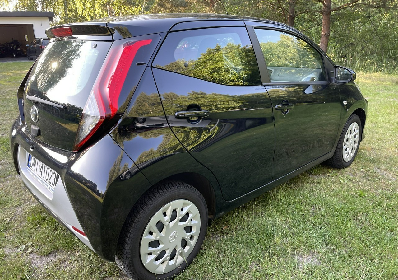 Toyota Aygo II Toyota Aygo 1.0-16V Klima Salon PL 24651km Model 2021 - Хэтчбек: фото 5 Toyota Aygo II Toyota Aygo 1.0-16V Klima Salon PL 24651km Model 2021 - Хэтчбек: фото 5