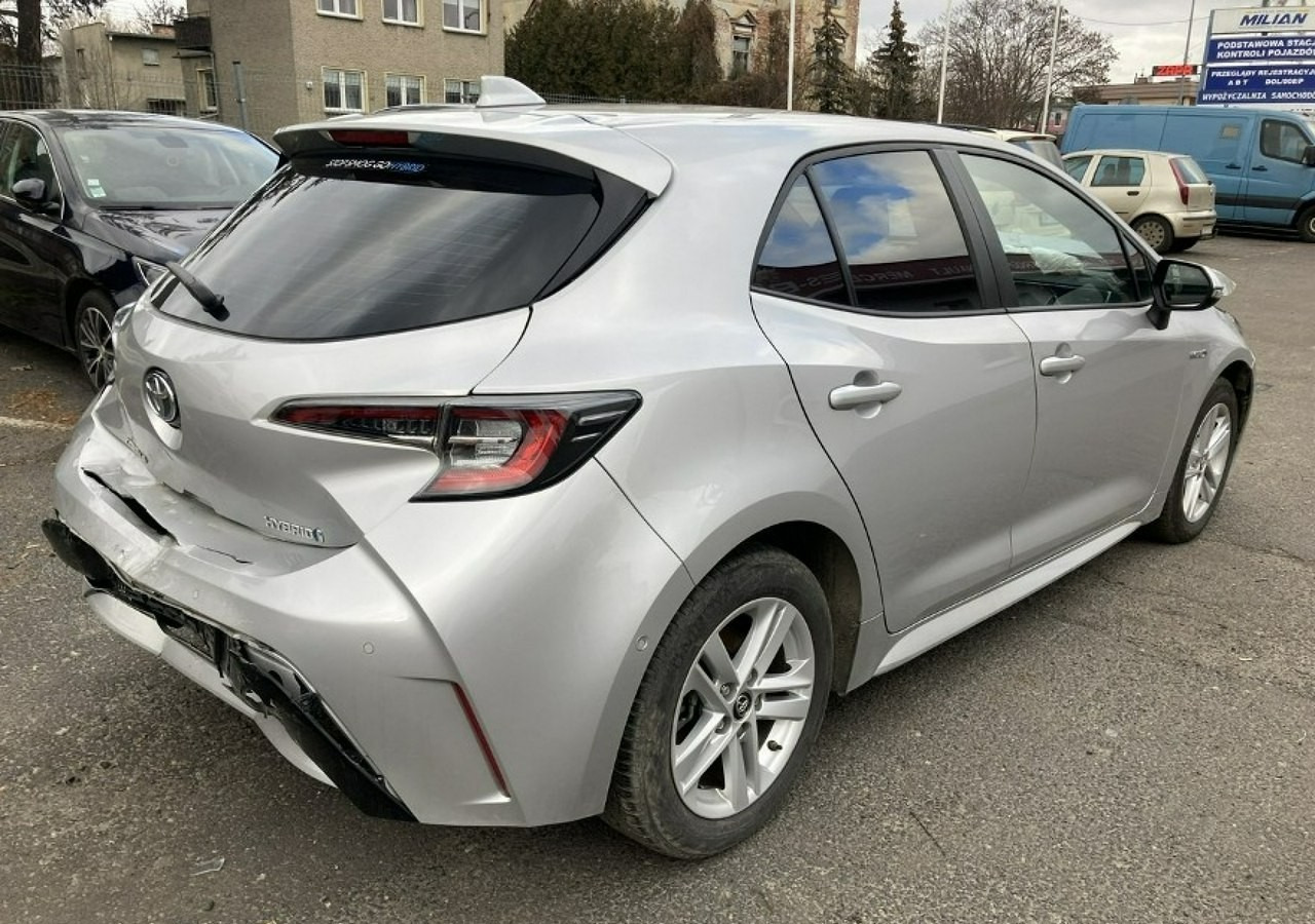 Toyota Corolla XII Corolla 1.8 Hybrid 102KM Comfort Salon PL 2020 - Хэтчбек: фото 2 Toyota Corolla XII Corolla 1.8 Hybrid 102KM Comfort Salon PL 2020 - Хэтчбек: фото 2
