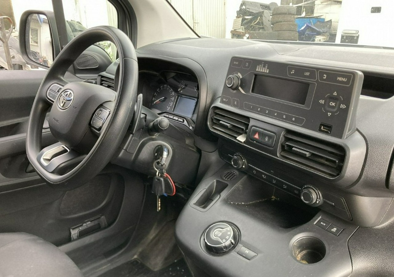 Toyota Inny Toyota Toyota Proace City Maxi - 5 osob Automat Klima Salon PL Model 2021 - Цельнометаллический фургон: фото 3 Toyota Inny Toyota Toyota Proace City Maxi - 5 osob Automat Klima Salon PL Model 2021 - Цельнометаллический фургон: фото 3
