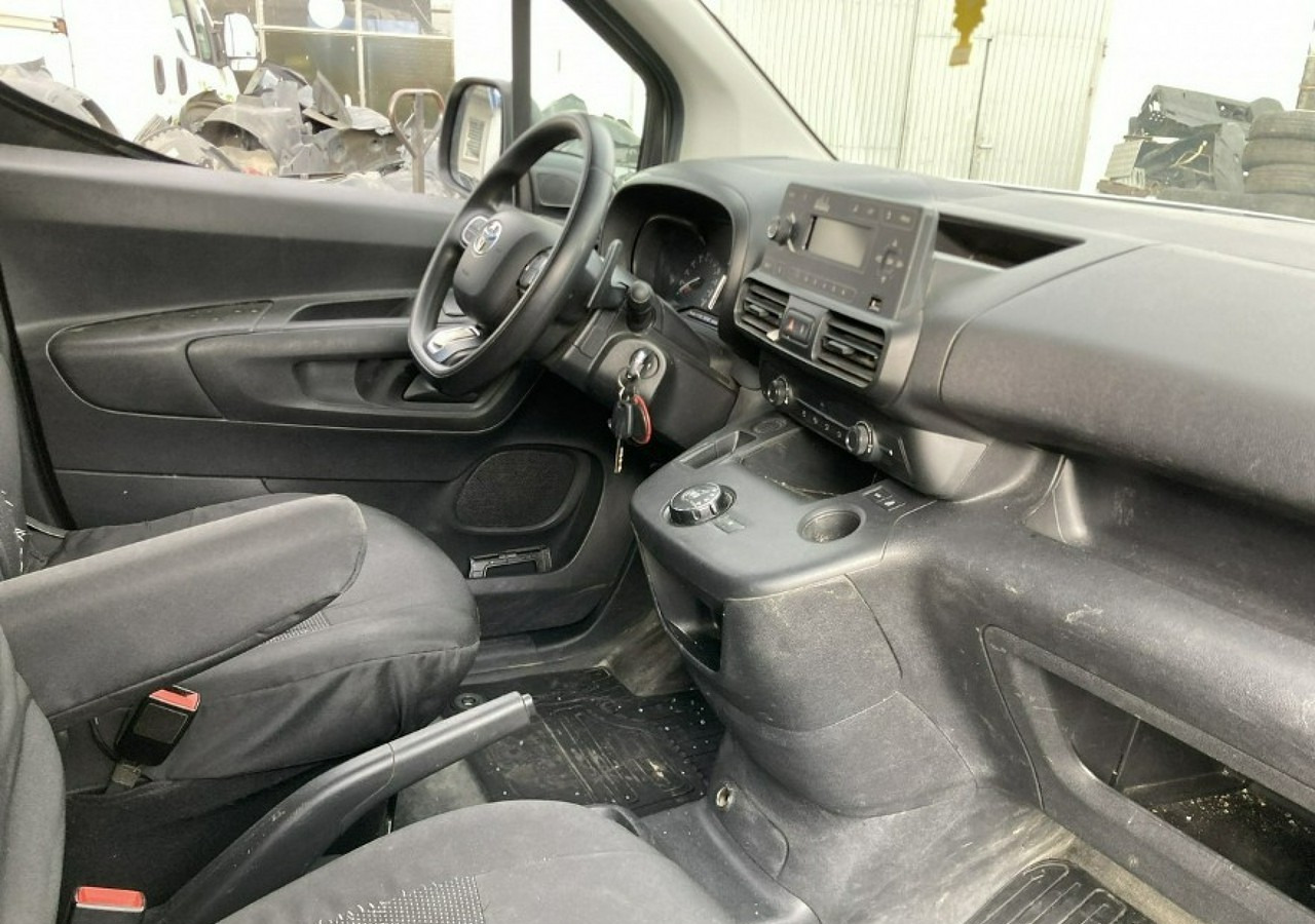 Toyota Inny Toyota Toyota Proace City Maxi - 5 osob Automat Klima Salon PL Model 2021 - Цельнометаллический фургон: фото 4 Toyota Inny Toyota Toyota Proace City Maxi - 5 osob Automat Klima Salon PL Model 2021 - Цельнометаллический фургон: фото 4