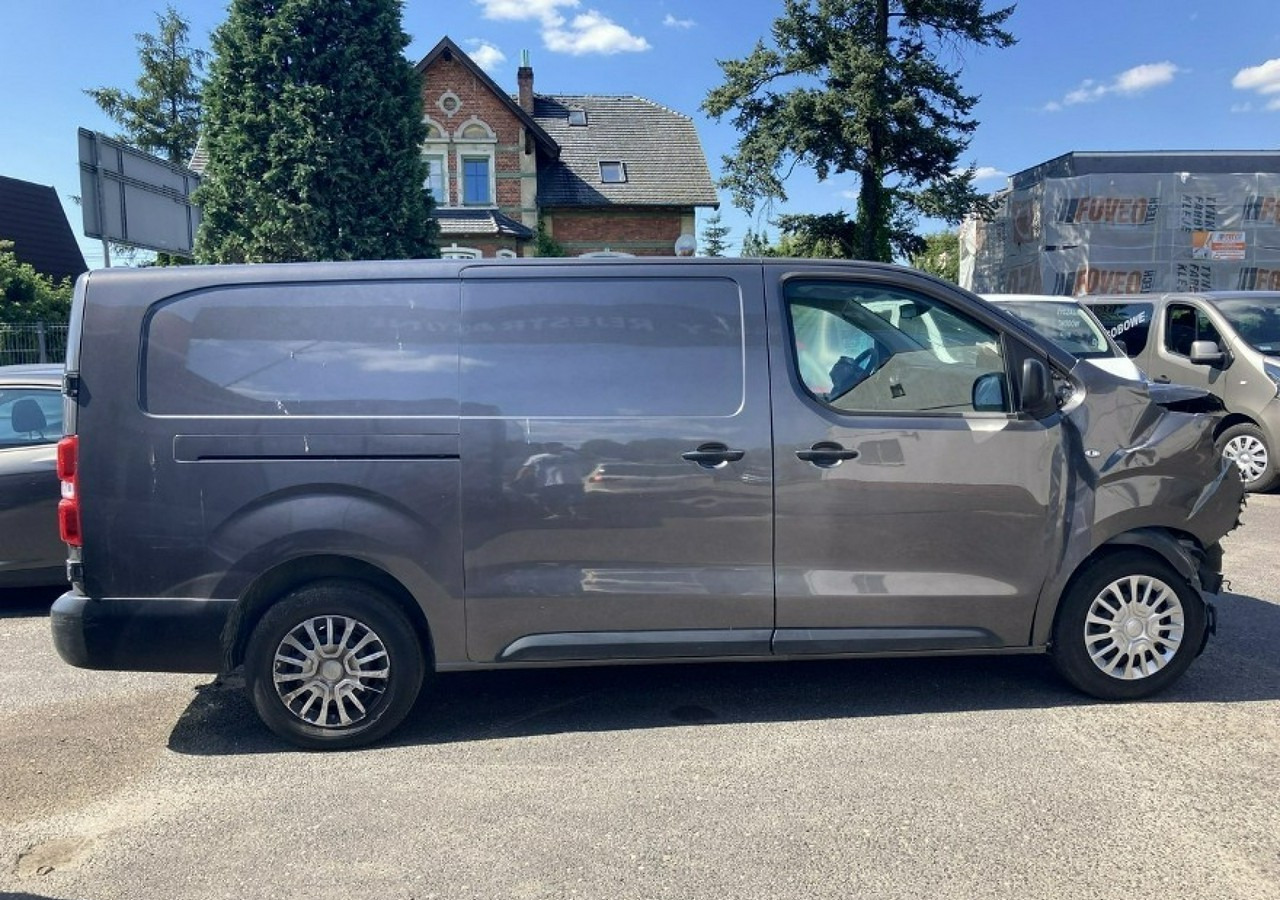 Цельнометаллический фургон Toyota Proace Toyota Proace Maxi Klima 2020 Salon PL: фото 18