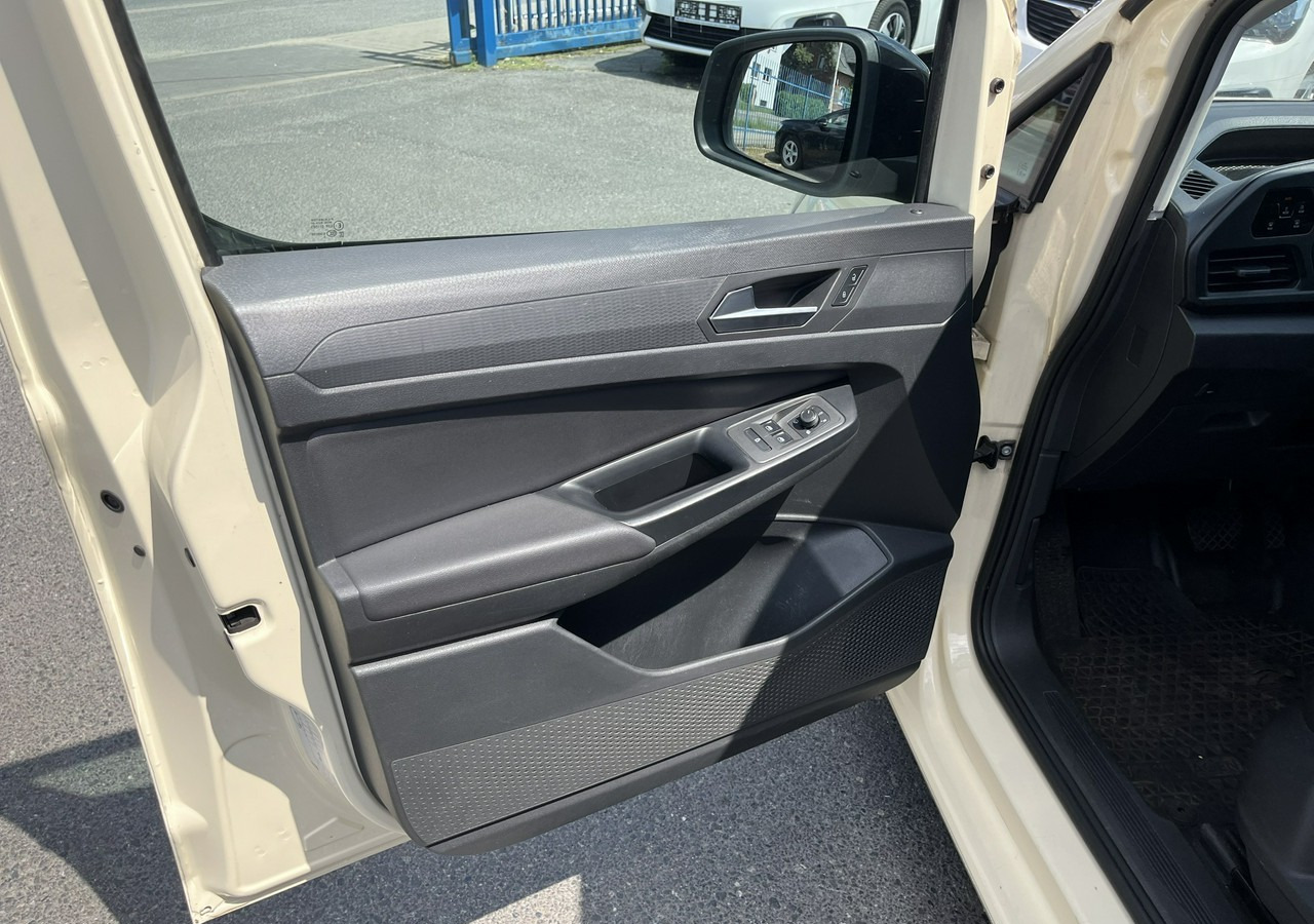 Легковой автомобиль Volkswagen Caddy III Caddy Maxi 2.0-122KM Automat Navi 7-osob Fvat 23% Model 2022: фото 10