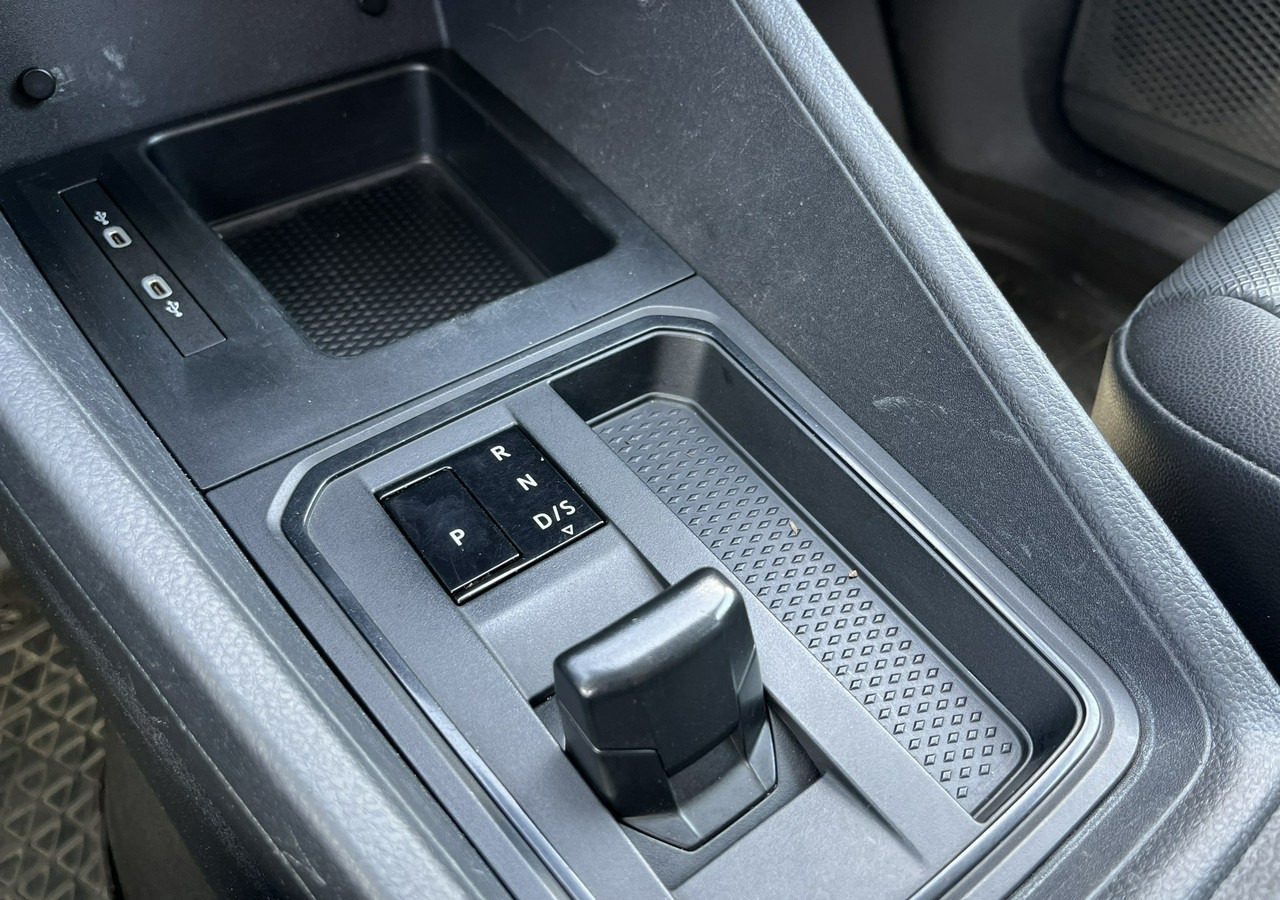 Легковой автомобиль Volkswagen Caddy III Caddy Maxi 2.0-122KM Automat Navi 7-osob Fvat 23% Model 2022: фото 8