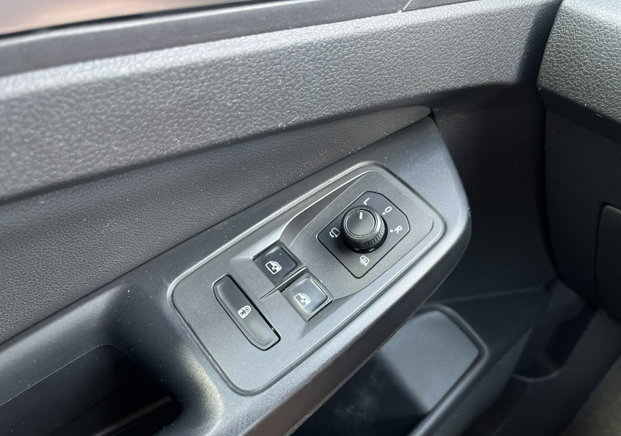 Легковой автомобиль Volkswagen Caddy III Caddy Maxi 2.0-122KM Automat Navi 7-osob Fvat 23% Model 2022: фото 16