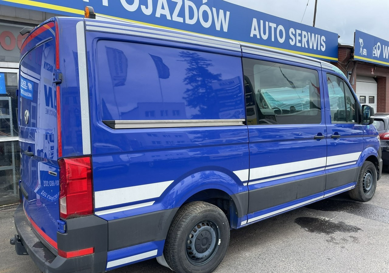 Volkswagen Crafter Volkswagen Crafter 2.0-180KM 4X4 Brygadówka 5-osob dokka Model 2021 - Грузопассажирский фургон: фото 3 Volkswagen Crafter Volkswagen Crafter 2.0-180KM 4X4 Brygadówka 5-osob dokka Model 2021 - Грузопассажирский фургон: фото 3