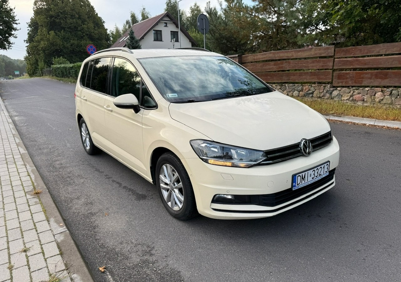 Volkswagen Touran III 2.0 TDI DSG 120 KM Automat 7osobowy Klima Skóra Full Serwis 2020 - Универсал: фото 1 Volkswagen Touran III 2.0 TDI DSG 120 KM Automat 7osobowy Klima Skóra Full Serwis 2020 - Универсал: фото 1