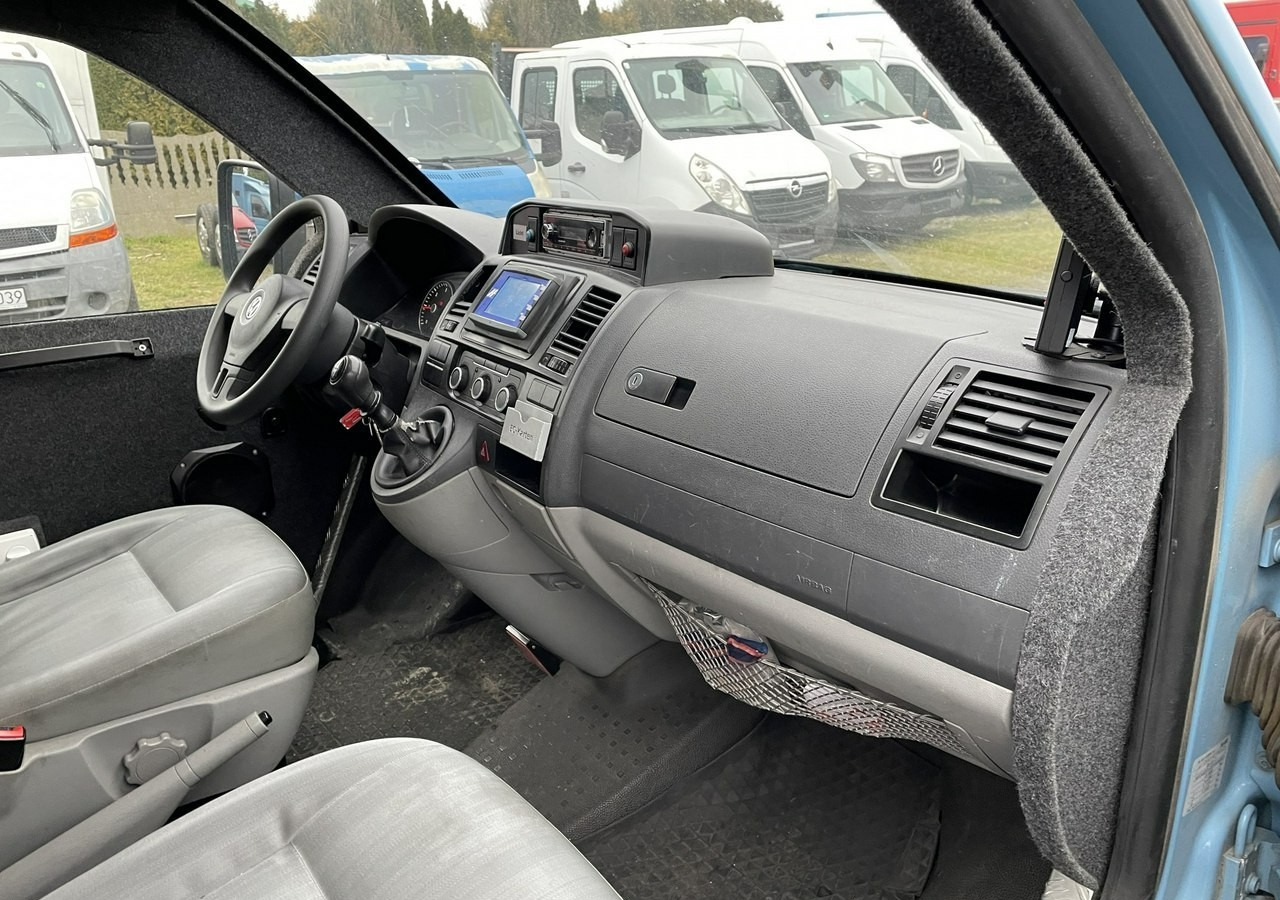 Volkswagen Transporter T5 Transporter Bankowóz kuloodporny opancerzony Model 2015 - Инкассаторская машина: фото 3 Volkswagen Transporter T5 Transporter Bankowóz kuloodporny opancerzony Model 2015 - Инкассаторская машина: фото 3