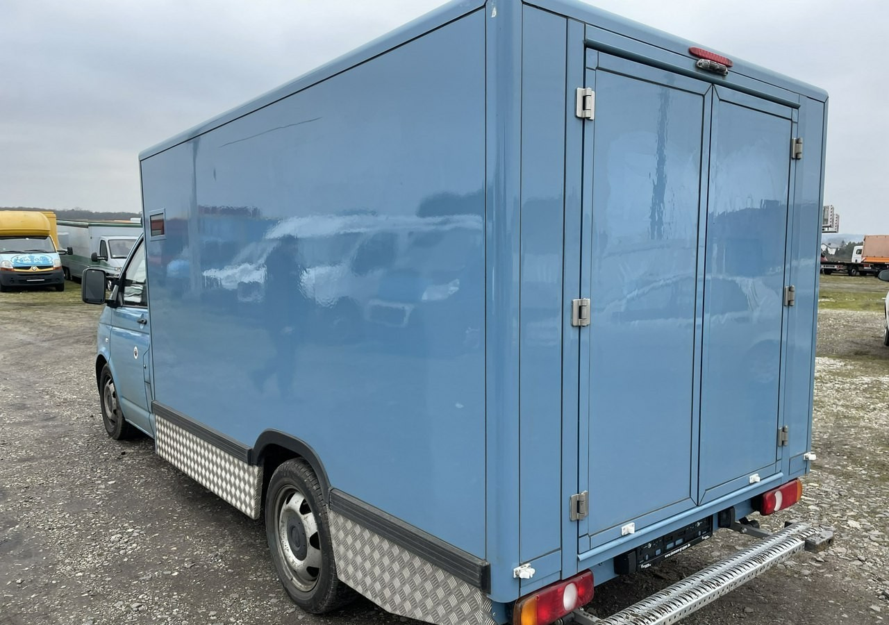 Volkswagen Transporter T5 Transporter Bankowóz kuloodporny opancerzony Model 2015 - Инкассаторская машина: фото 5 Volkswagen Transporter T5 Transporter Bankowóz kuloodporny opancerzony Model 2015 - Инкассаторская машина: фото 5