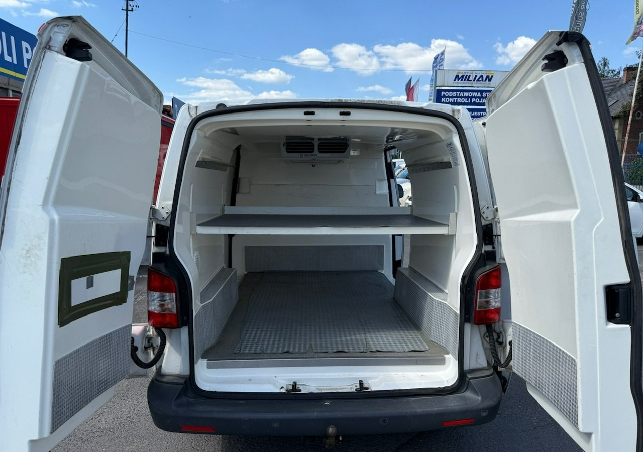 Volkswagen Transporter Transporter T5 LIFT 2.0-180 KM, DSG7 Chłodnia Konvekta Model 2012 - Фургон-рефрижератор: фото 1 Volkswagen Transporter Transporter T5 LIFT 2.0-180 KM, DSG7 Chłodnia Konvekta Model 2012 - Фургон-рефрижератор: фото 1