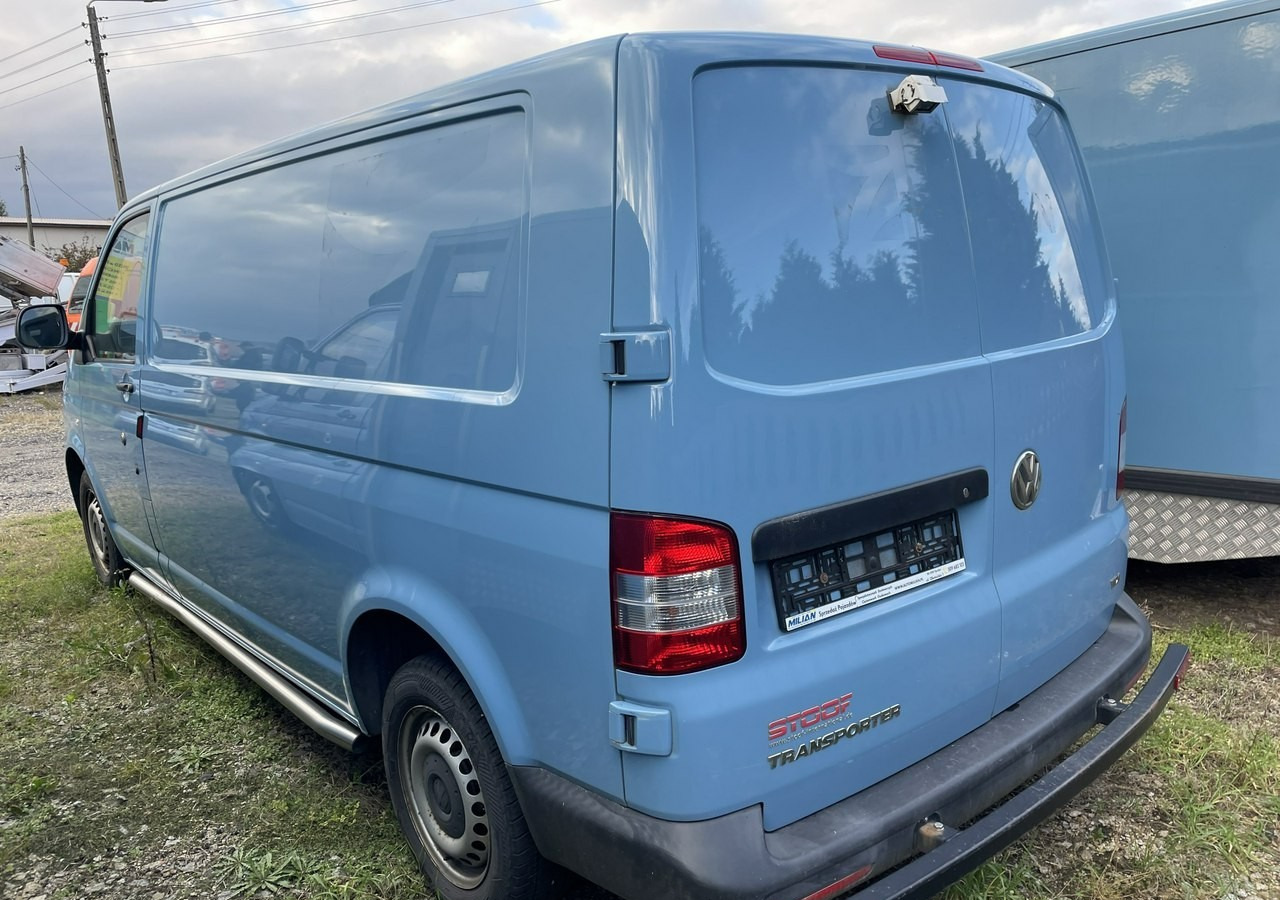 Volkswagen Transporter Trasporter T5 Bankowóz kuloodporny opancerzony 2015 - Инкассаторская машина: фото 4 Volkswagen Transporter Trasporter T5 Bankowóz kuloodporny opancerzony 2015 - Инкассаторская машина: фото 4