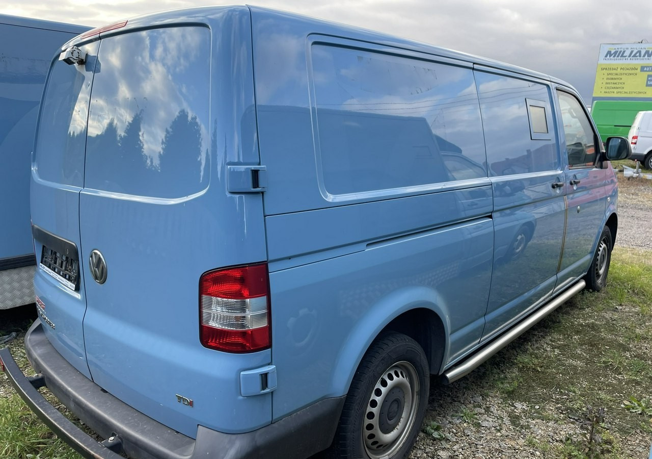 Volkswagen Transporter Trasporter T5 Bankowóz kuloodporny opancerzony 2015 - Инкассаторская машина: фото 3 Volkswagen Transporter Trasporter T5 Bankowóz kuloodporny opancerzony 2015 - Инкассаторская машина: фото 3