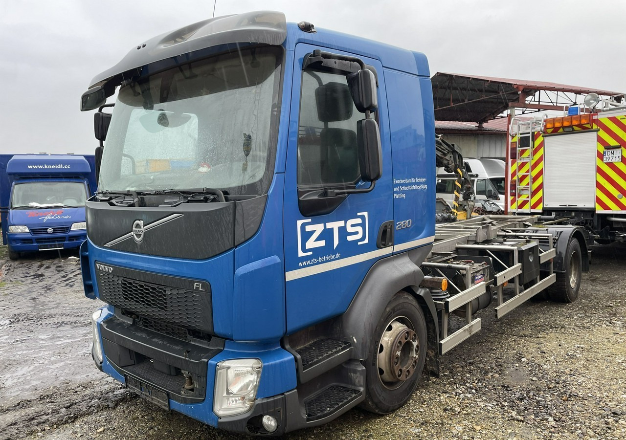 Volvo Inny Volvo Volvo FLB3C-280 Rama Klima 16000DMC 2016r EURO 6 - Грузовик-шасси: фото 2 Volvo Inny Volvo Volvo FLB3C-280 Rama Klima 16000DMC 2016r EURO 6 - Грузовик-шасси: фото 2