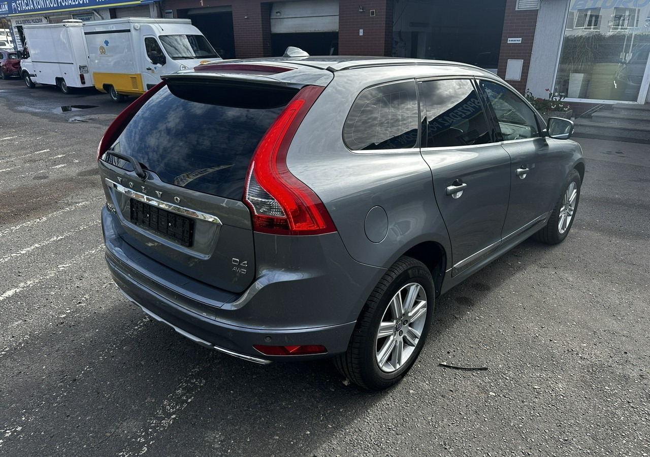 Volvo XC60 I Volvo XC 60 D4AWD Bogate wyposażenie 2017 - Внедорожник: фото 3 Volvo XC60 I Volvo XC 60 D4AWD Bogate wyposażenie 2017 - Внедорожник: фото 3