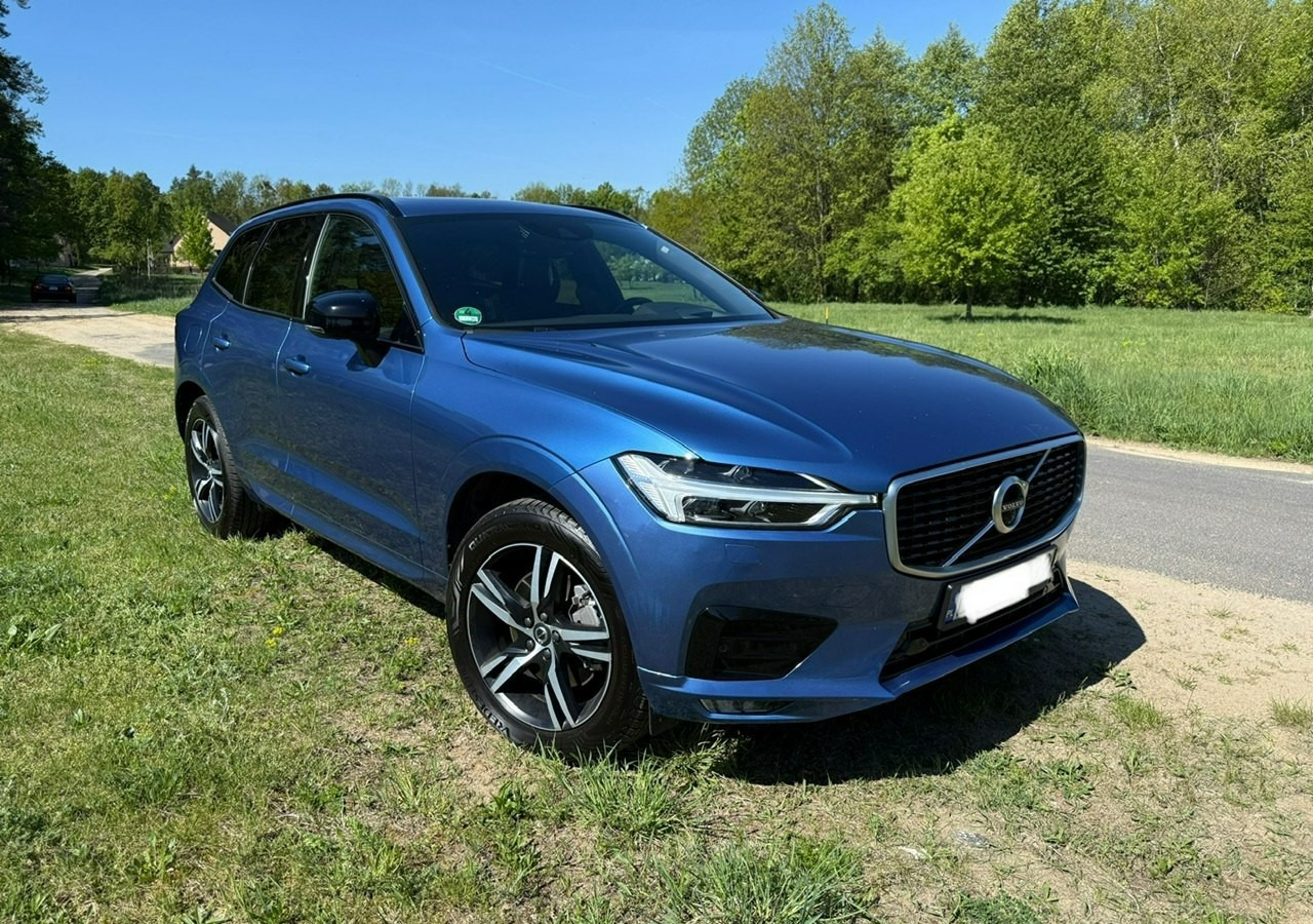 Volvo XC60 II XC60 R-design 2.0D5 235KM Automat Navi Kamery360 Panorama HAK Harman - Внедорожник: фото 1 Volvo XC60 II XC60 R-design 2.0D5 235KM Automat Navi Kamery360 Panorama HAK Harman - Внедорожник: фото 1