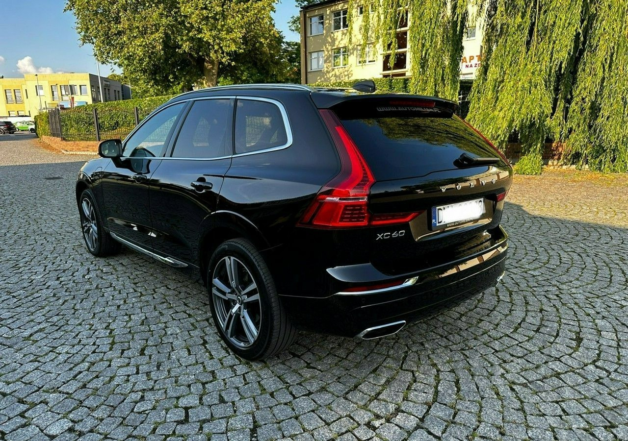 Volvo XC60 II XC60 Recharge Hybryda Plug-in 2.0T8 390KM Inscription Faktura Vat 23 - Внедорожник: фото 4 Volvo XC60 II XC60 Recharge Hybryda Plug-in 2.0T8 390KM Inscription Faktura Vat 23 - Внедорожник: фото 4