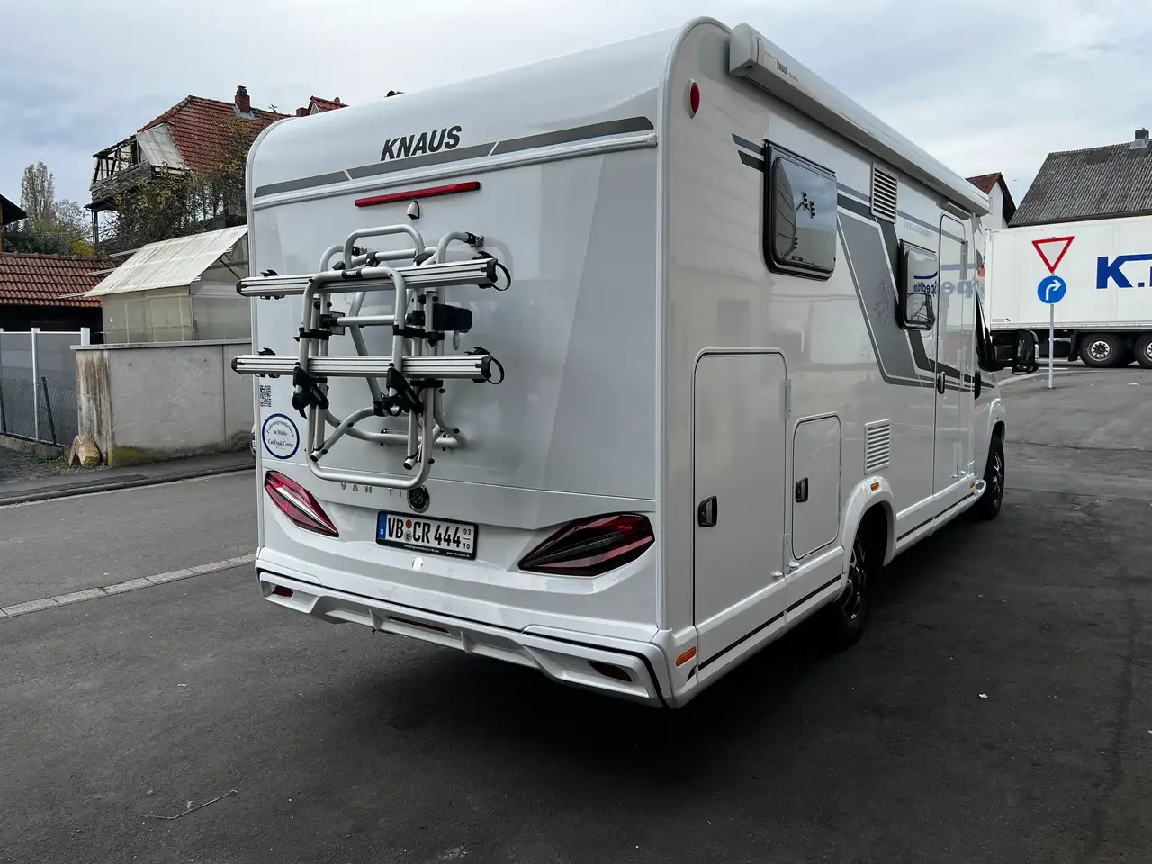 Knaus VAN TI 650 MEG VANSATION - Полуинтегрированный автодом: фото 4 Knaus VAN TI 650 MEG VANSATION - Полуинтегрированный автодом: фото 4