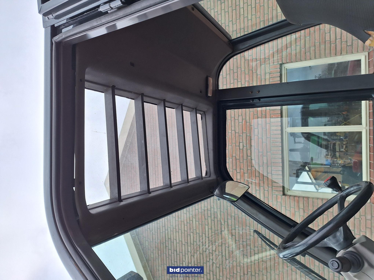 Дизельный погрузчик Manitou 30-4   4x4: фото 13