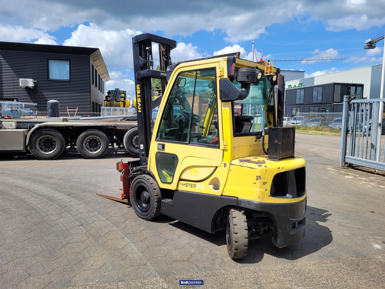 HYSTER 2.5T DIESEL HEFTRUCK met rotator. - Дизельный погрузчик: фото 3 HYSTER 2.5T DIESEL HEFTRUCK met rotator. - Дизельный погрузчик: фото 3