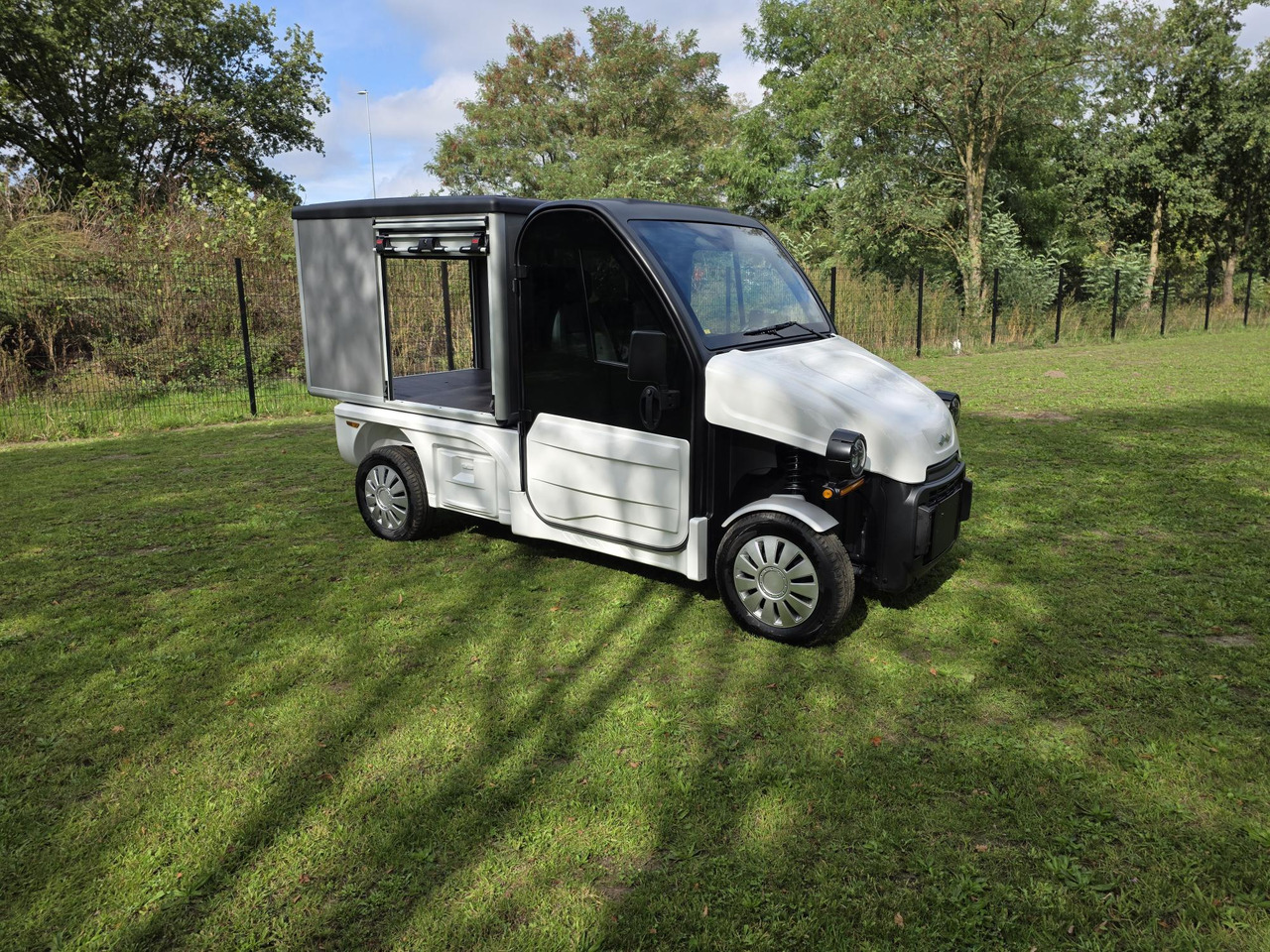 Legier pulse 4 lithuim - Гольф-кар: фото 2 Legier pulse 4 lithuim - Гольф-кар: фото 2