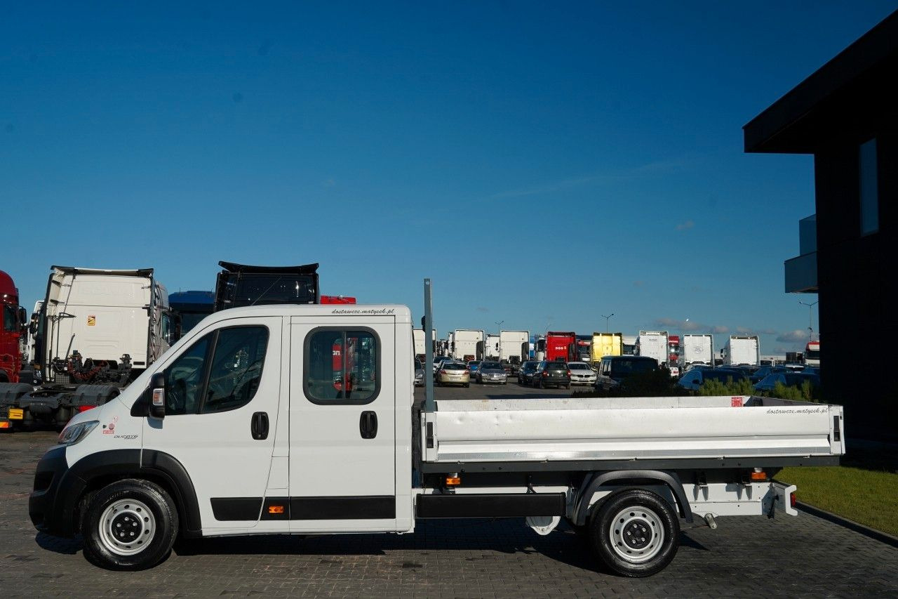 Fiat DUCATO MAXI / 2.3 D / BRYGADÓWKA / SKRZYNIOWY 3 - Фургон с закрытым кузовом: фото 4 Fiat DUCATO MAXI / 2.3 D / BRYGADÓWKA / SKRZYNIOWY 3 - Фургон с закрытым кузовом: фото 4