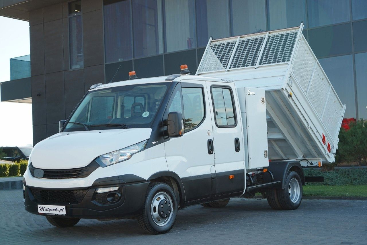 Iveco DAILY 35-140 / BRYGADOWKA / WYWROTKA / BLIŹNIAK - Малотоннажный самосвал, Грузопассажирский фургон: фото 1 Iveco DAILY 35-140 / BRYGADOWKA / WYWROTKA / BLIŹNIAK - Малотоннажный самосвал, Грузопассажирский фургон: фото 1