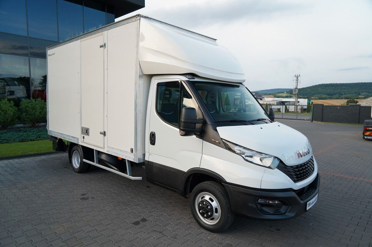 Iveco DAILY 35-160 / KONTENER / BLIŹNIAK / WINDA DHOLL - Фургон-рефрижератор: фото 2 Iveco DAILY 35-160 / KONTENER / BLIŹNIAK / WINDA DHOLL - Фургон-рефрижератор: фото 2