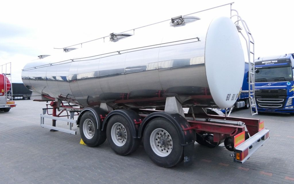 Menci ETA / FOOD LIQUID TANK TRAILER/32000 L/ 4 CHAMBE - Полуприцеп-цистерна: фото 4 Menci ETA / FOOD LIQUID TANK TRAILER/32000 L/ 4 CHAMBE - Полуприцеп-цистерна: фото 4