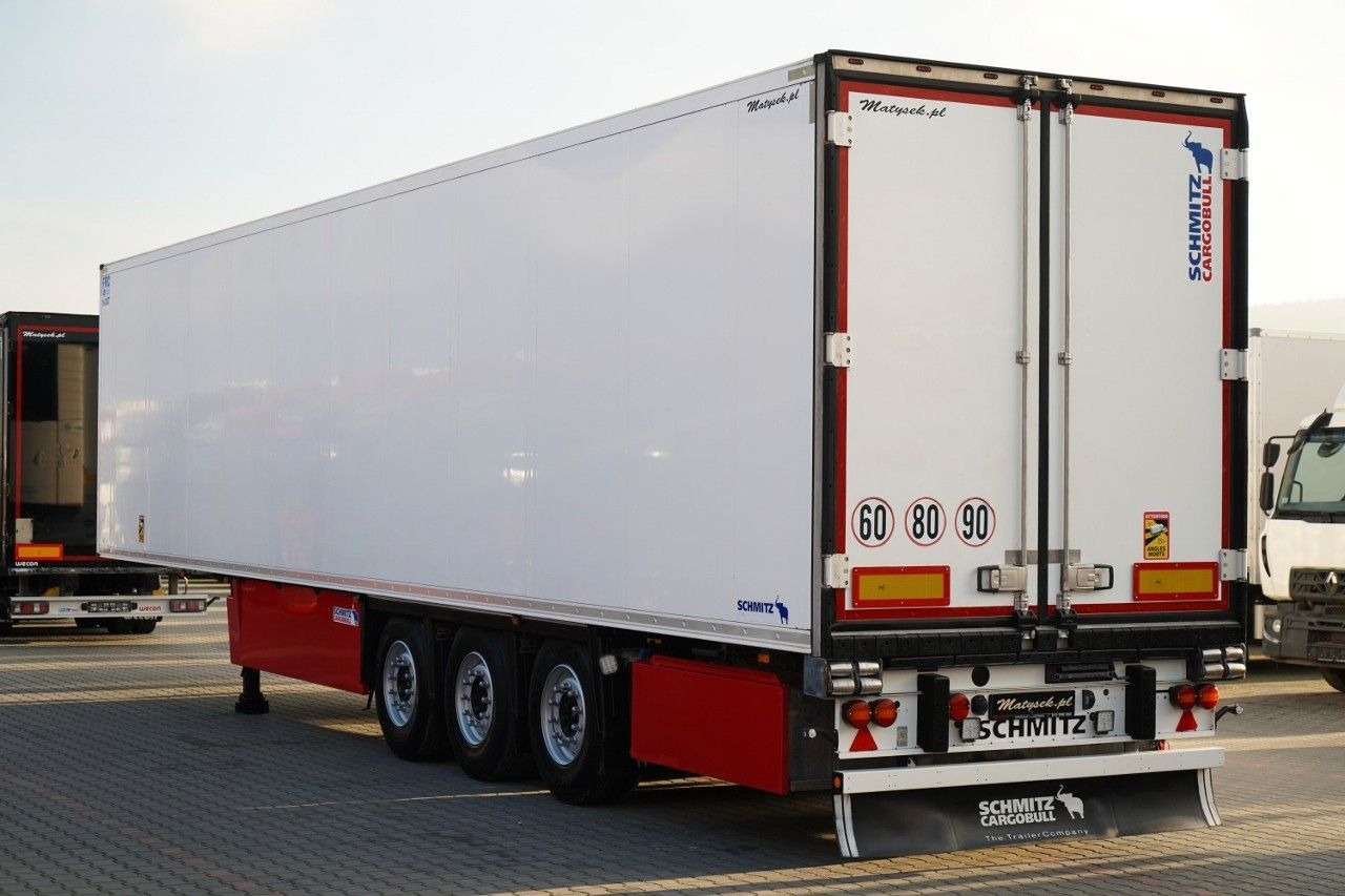 Schmitz Cargobull CHŁODNIA / CARRIER VECTOR 1550 / 2x OŚ PODNOSZO - Полуприцеп-рефрижератор: фото 4 Schmitz Cargobull CHŁODNIA / CARRIER VECTOR 1550 / 2x OŚ PODNOSZO - Полуприцеп-рефрижератор: фото 4