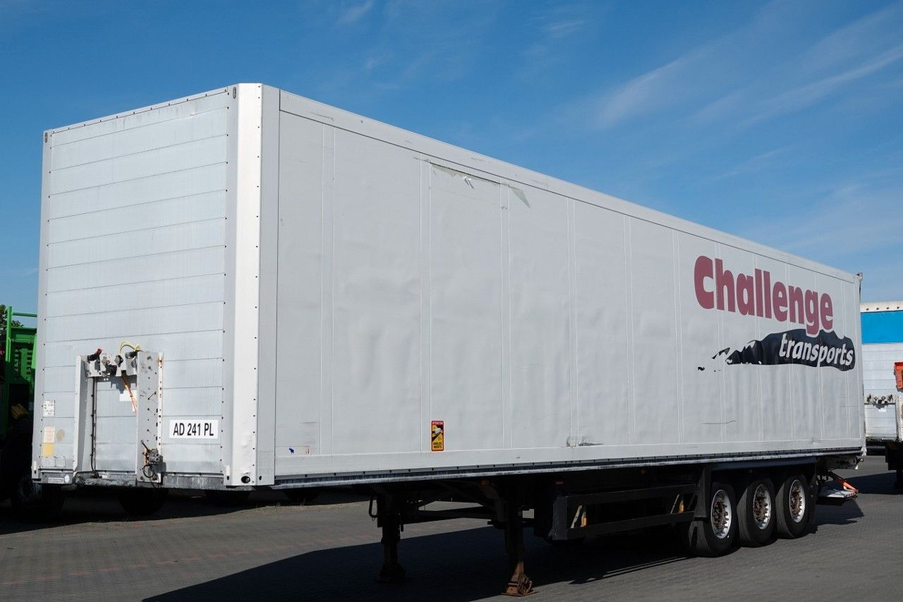 Schmitz Cargobull KONTENER KOFFER / WINDA MBB / SAF / SPROWADZONA - Полуприцеп-рефрижератор: фото 2 Schmitz Cargobull KONTENER KOFFER / WINDA MBB / SAF / SPROWADZONA - Полуприцеп-рефрижератор: фото 2