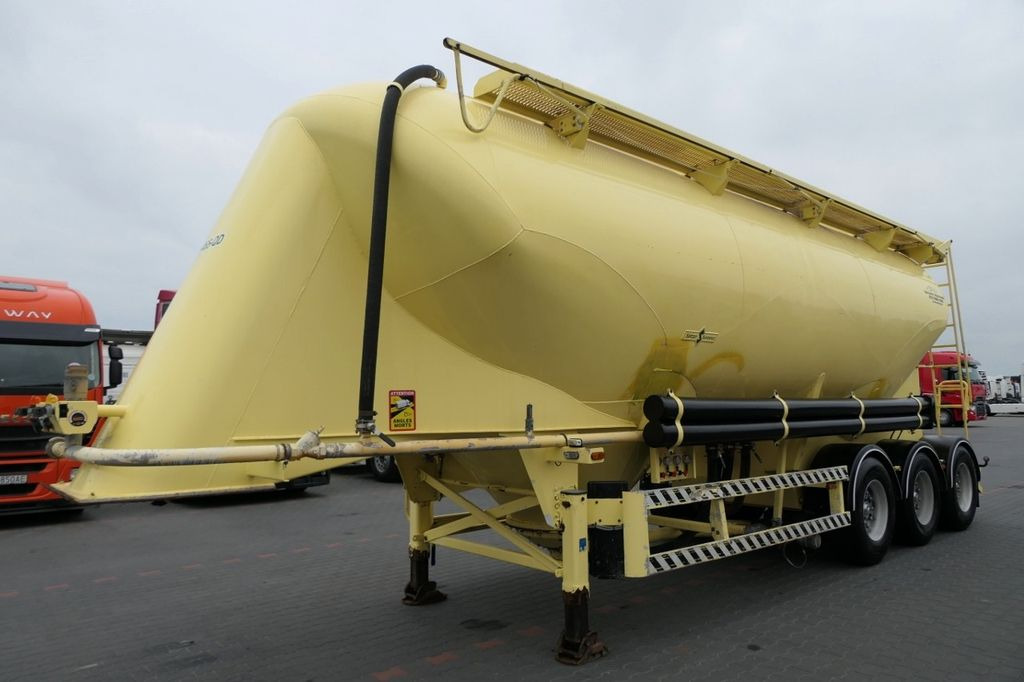 Spitzer CEMENTONACZEPA / 39000 L / SILOS / Spitzer CEMENTONACZEPA / 39000 L / SILOS / - Полуприцеп цистерна для сыпучих грузов: фото 3 Spitzer CEMENTONACZEPA / 39000 L / SILOS / Spitzer CEMENTONACZEPA / 39000 L / SILOS / - Полуприцеп цистерна для сыпучих грузов: фото 3