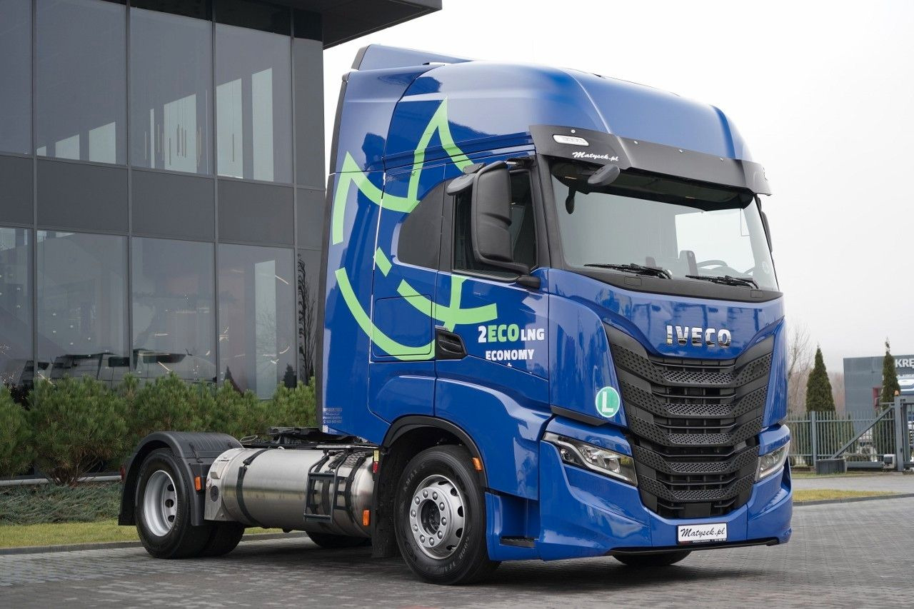 Iveco S-WAY / 460 / RETARDER / LNG - Тягач: фото 1 Iveco S-WAY / 460 / RETARDER / LNG - Тягач: фото 1