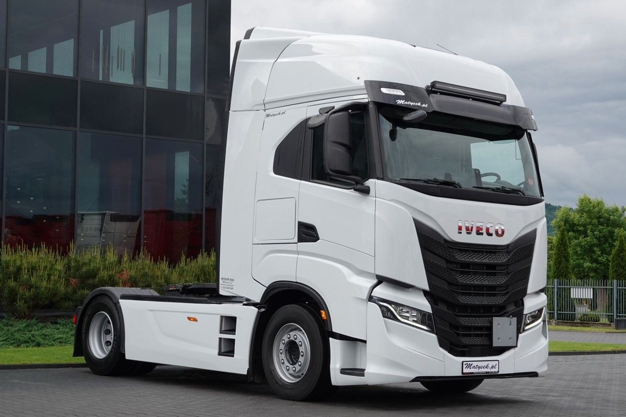 Iveco S-WAY / 530 / RETARDER / I-PARK COOL / 2022 ROK - Тягач: фото 1 Iveco S-WAY / 530 / RETARDER / I-PARK COOL / 2022 ROK - Тягач: фото 1