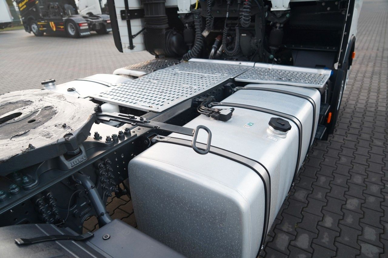 Тягач Iveco S-WAY / 530 / RETARDER / I-PARK COOL /: фото 16