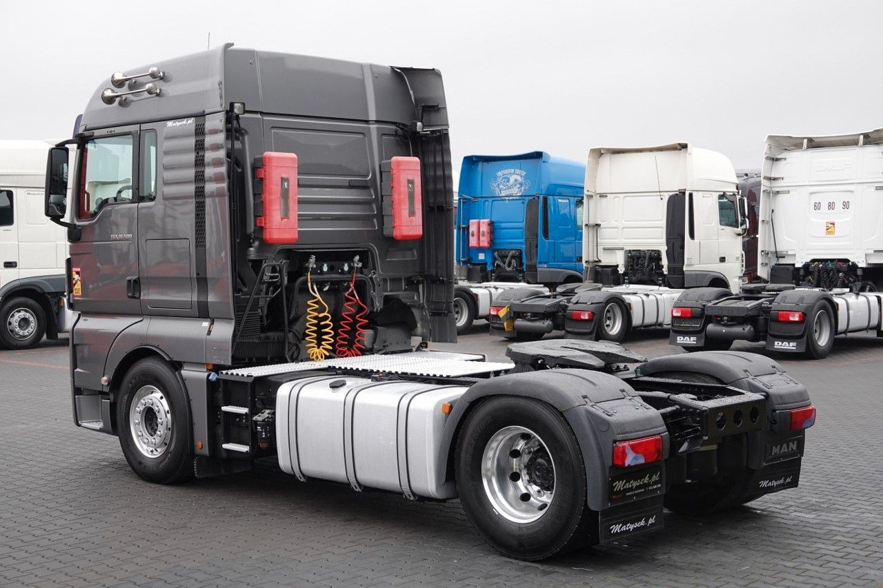 MAN TGX 18.500 / RETARDER / PEŁNY ADR / ALUFELGI / - Тягач: фото 4 MAN TGX 18.500 / RETARDER / PEŁNY ADR / ALUFELGI / - Тягач: фото 4