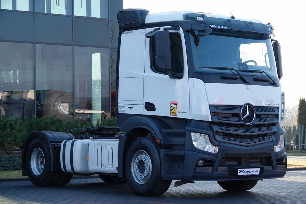 Mercedes-Benz ACTROS 1843 / RETARDER / HYDRAULIKA/NISKA KABINA - Тягач: фото 1 Mercedes-Benz ACTROS 1843 / RETARDER / HYDRAULIKA/NISKA KABINA - Тягач: фото 1