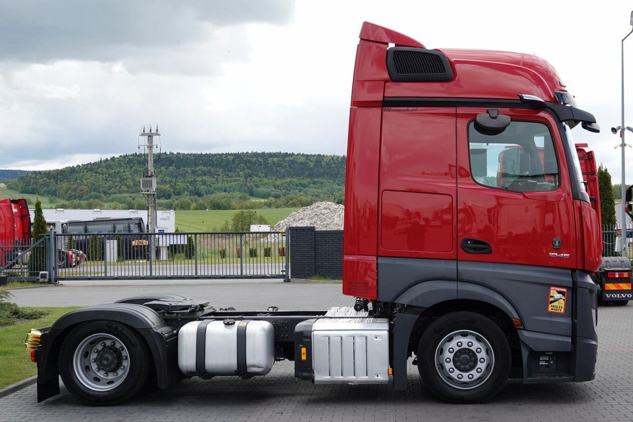 Mercedes-Benz ACTROS 1845 / LOW DECK / MEGA / BIG SPACE / PO K - Тягач: фото 5 Mercedes-Benz ACTROS 1845 / LOW DECK / MEGA / BIG SPACE / PO K - Тягач: фото 5