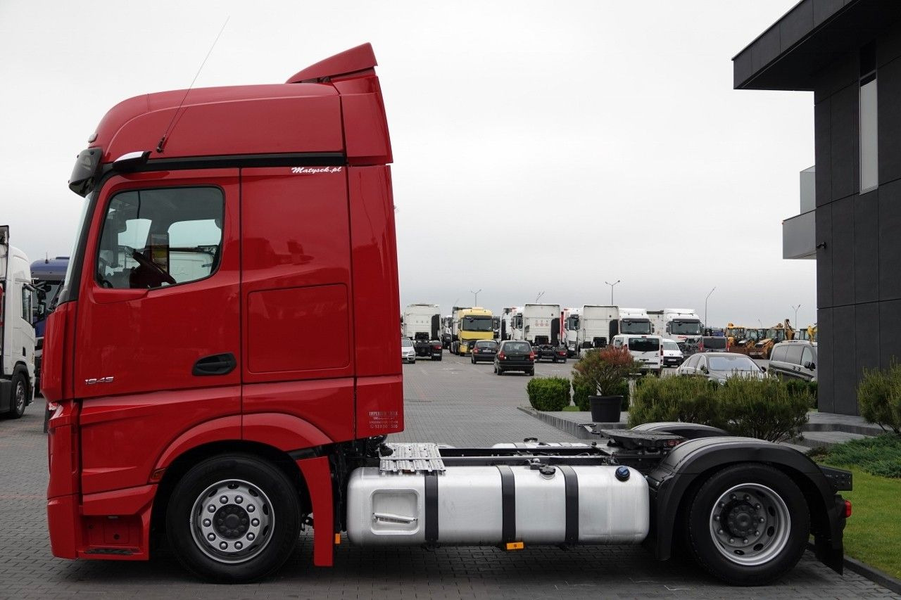 Mercedes-Benz ACTROS 1845 / LOW DECK / MEGA / BIG SPACE / PO K - Тягач: фото 5 Mercedes-Benz ACTROS 1845 / LOW DECK / MEGA / BIG SPACE / PO K - Тягач: фото 5