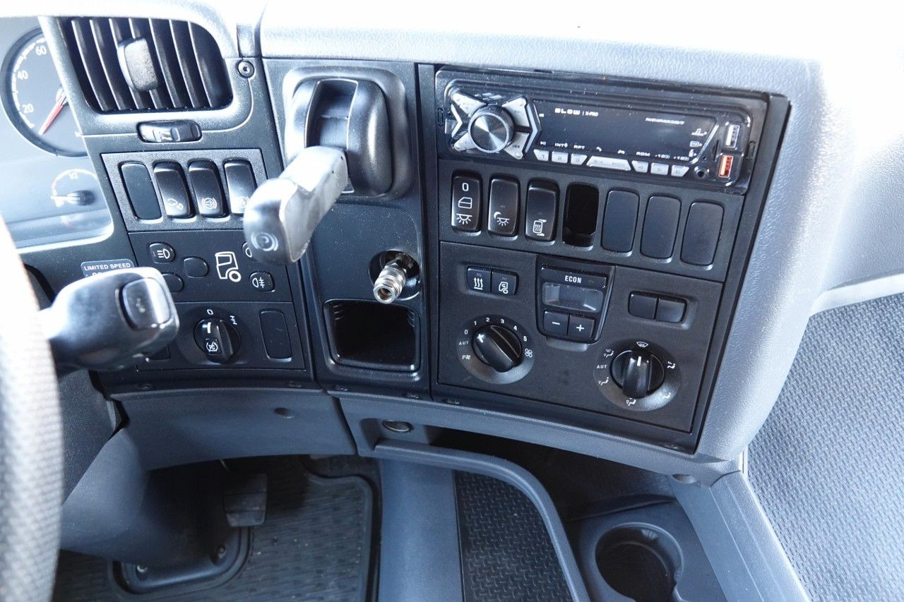 Тягач Scania G 420 / RETARDER / HYDRAULIKA / NISKA KABINA / Scania G 420 / RETARDER / HYDRAULIKA / NISKA KABINA / E: фото 15