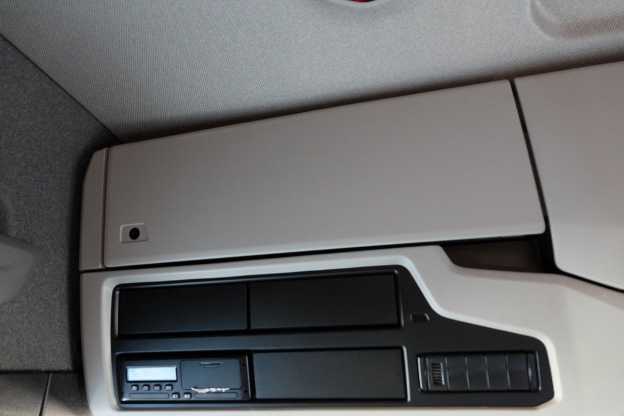 Тягач Scania R 450 / RETARDER  / NISKA KABINA / PO KONTRAKCI: фото 16