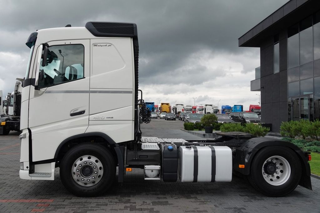 Volvo FH 420 / 13 L / PEŁNY ADR / 2017 ROK / LOW CAB  - Тягач: фото 3 Volvo FH 420 / 13 L / PEŁNY ADR / 2017 ROK / LOW CAB  - Тягач: фото 3