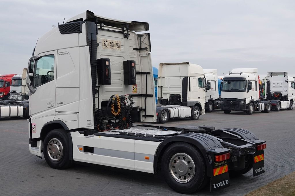 Volvo FH 540 / 2017 ROK / OPONY 100% / SPROWADZONY / P - Тягач: фото 4 Volvo FH 540 / 2017 ROK / OPONY 100% / SPROWADZONY / P - Тягач: фото 4