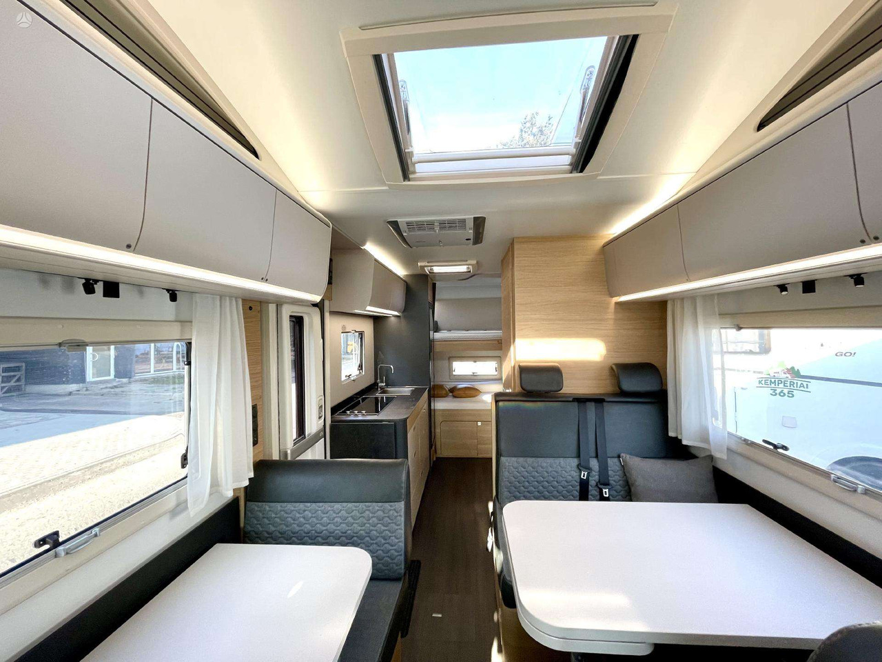 Adria Coral XL 650DK - Альковный автодом: фото 4 Adria Coral XL 650DK - Альковный автодом: фото 4