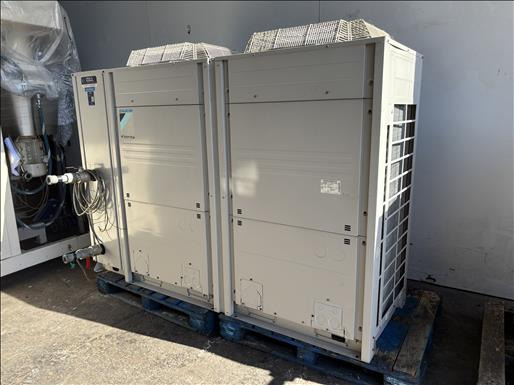 Daikin EWAQ040BAWHBH Water chiller - Пищевое оборудование: фото 3 Daikin EWAQ040BAWHBH Water chiller - Пищевое оборудование: фото 3