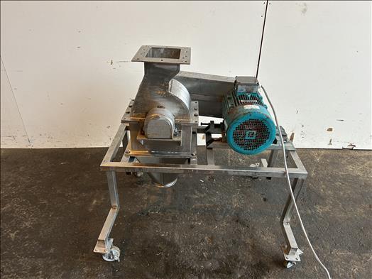 NNP Kibbler - Пищевое оборудование: фото 1 NNP Kibbler - Пищевое оборудование: фото 1